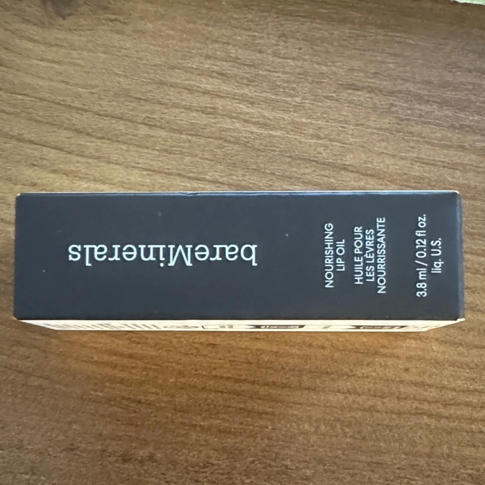 bareMinerals Lip Oil - Brand NIB, in Spark Color 💋💋